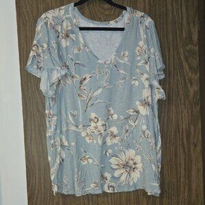 Maurices 24/7 Waverly Floral Flutter Sleeve Knit Top